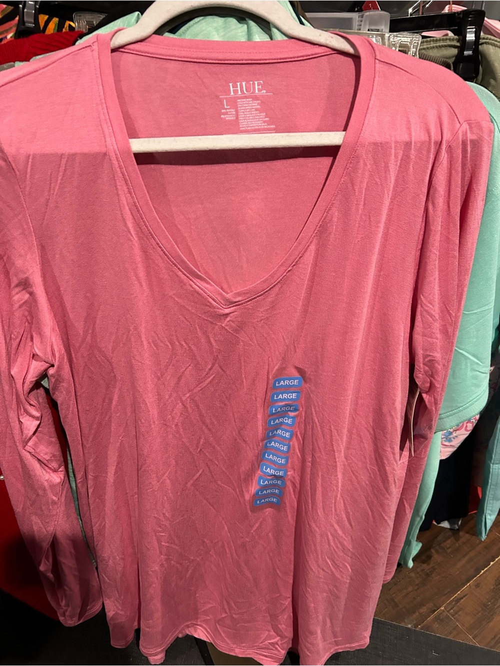 Women’s hue size large v-neck, salmon, color shirt, new